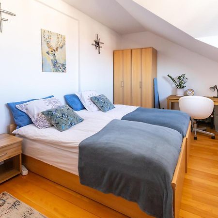 One Bedroom Apartment Pirin Lodge Bansko Esterno foto